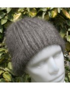 Anthracite 100% angora Bonnet Pompon