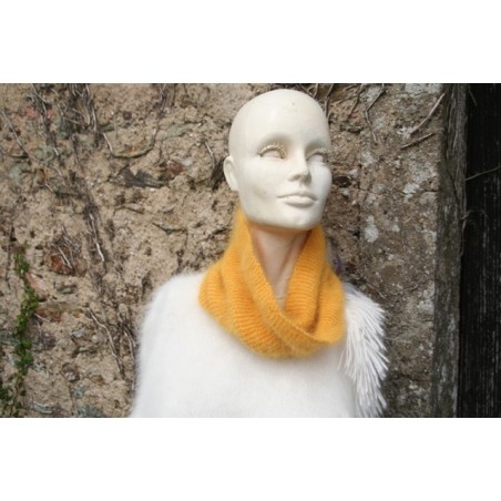 safran 80% angora snood