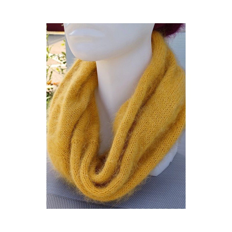 miel 80% angora snood