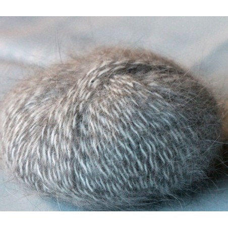 pelote de laine angora  sans teinture  100% angora