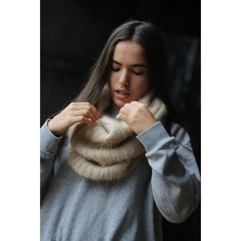 Cache- cou - Snood  100% angora