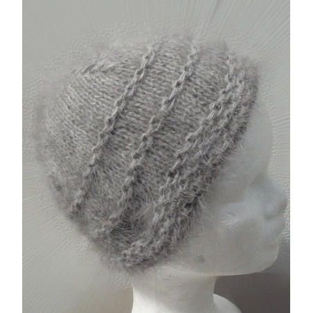 Bonnet de ville 100% angora Nuage